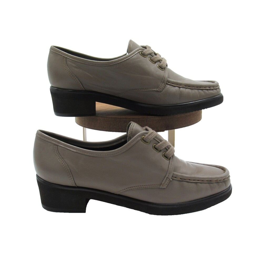Walking Lady by Trotters Womens 6M Taupe Block Heeled Loafers Leather Casual